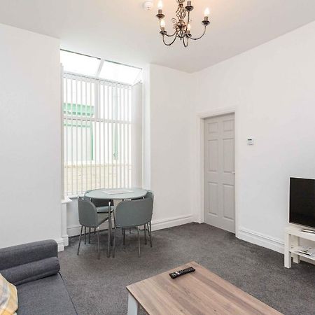 Cherry Property - Cherry Suite Blackpool Buitenkant foto