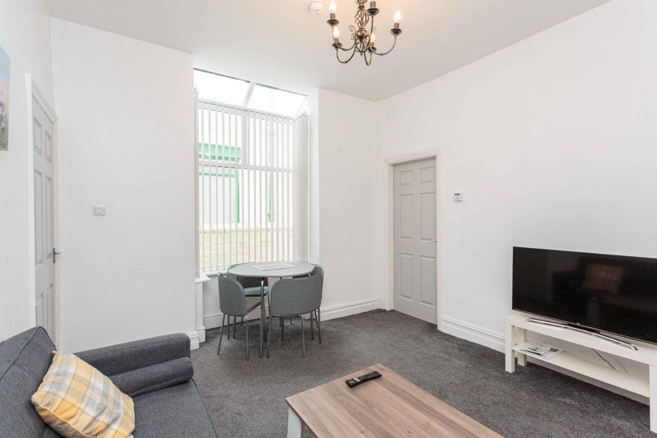 Cherry Property - Cherry Suite Blackpool Buitenkant foto